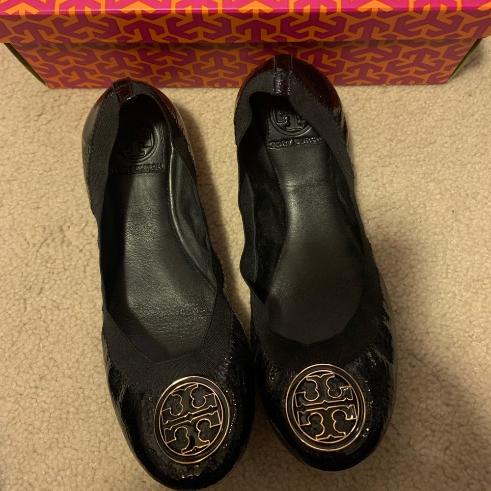 Tory Burch Caroline black flats